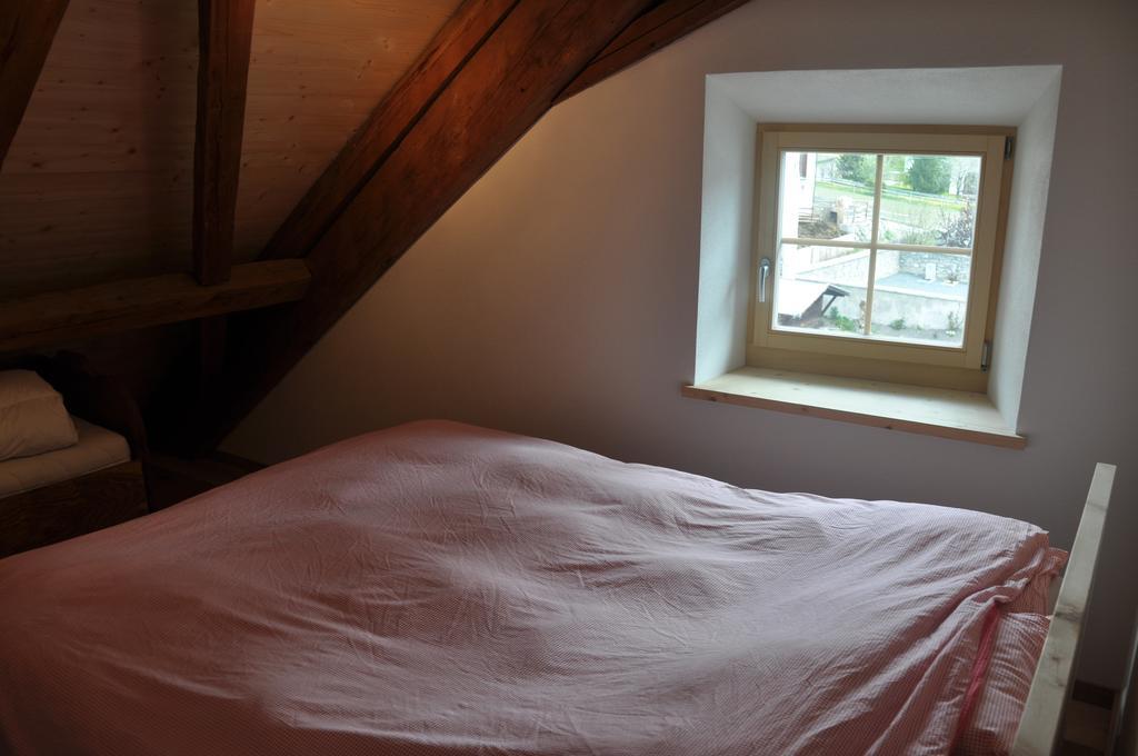 Attika Wohnung 7546 Ardez Oda fotoğraf